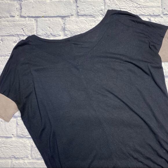 Gap Pure Two Tone Top in Black/Purple - Picture 6 of 6